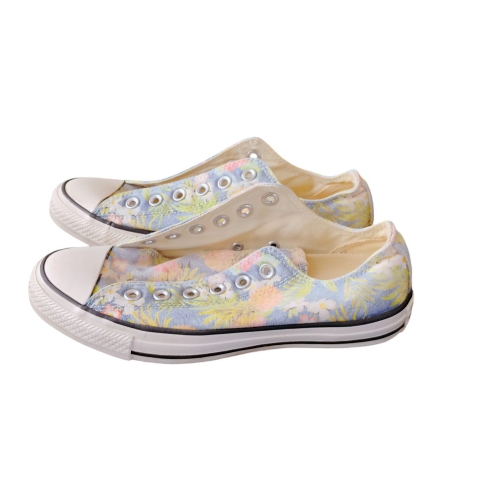 NWOT Converse All Star women's size 8 mens size 6 floral shoes